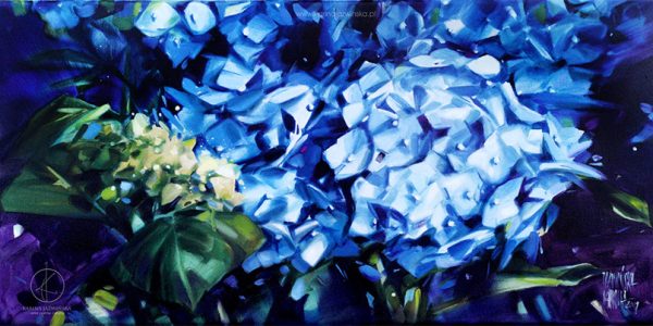 „Błękitna hydrangea”/ olej na płótnie/ format: 30x60 cm/ rok: 2019