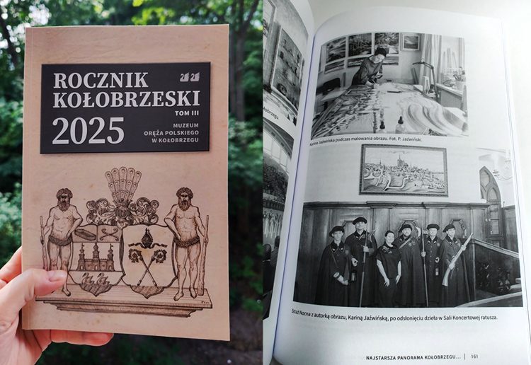 Okładka Rocznika Kołobrzeskiego 2025. Prezentuje on historyczne projekty i wystawy oraz proces tworzenia repliki panoramy Johannesa Wolfarta przez Karinę Jaźwińską.